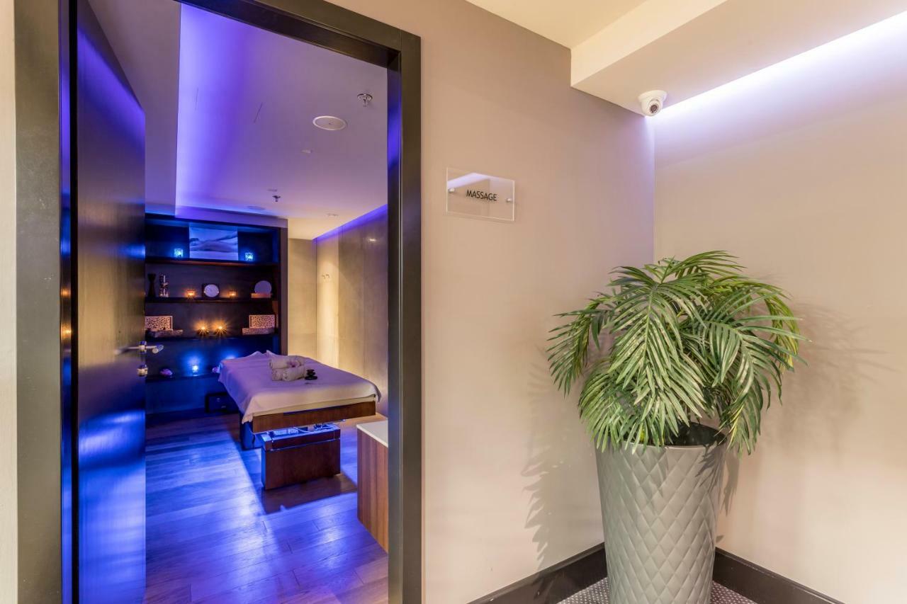 Cornaro Hotel Split Exterior foto The spa at The Dorchester